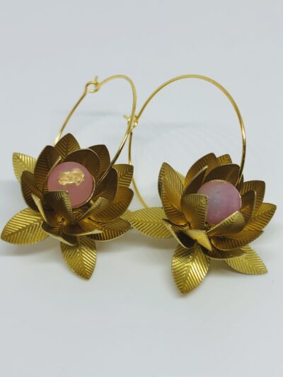 Flowers with green Heart - Image 5